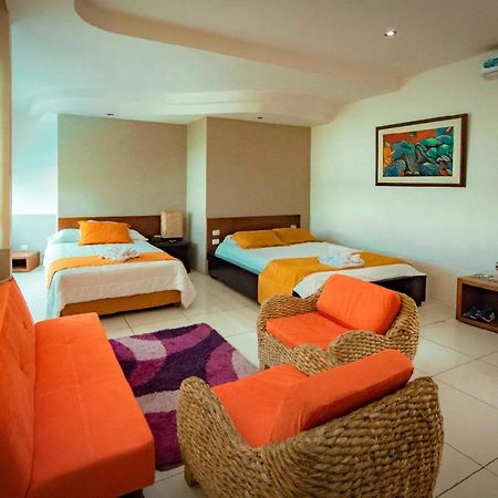 Hotel Ninfa Puerto Ayora  Extérieur photo