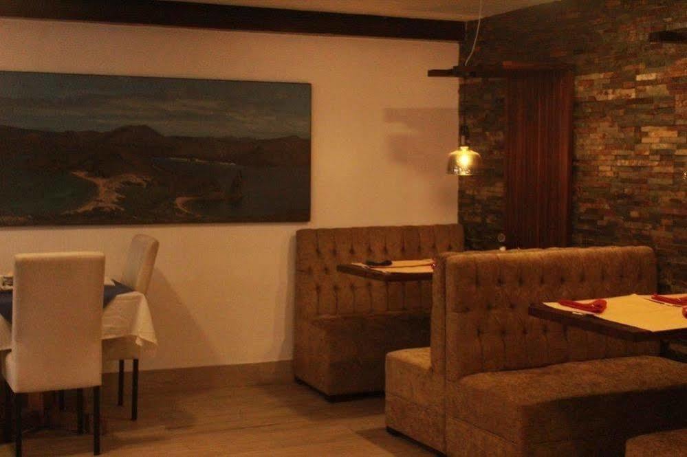 Hotel Ninfa Puerto Ayora  Extérieur photo