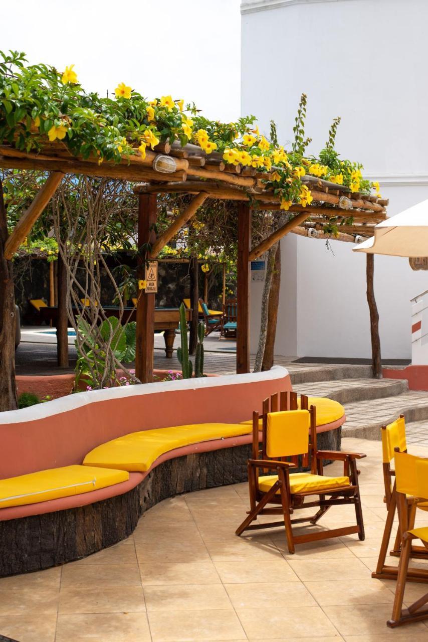 Hotel Ninfa Puerto Ayora  Extérieur photo