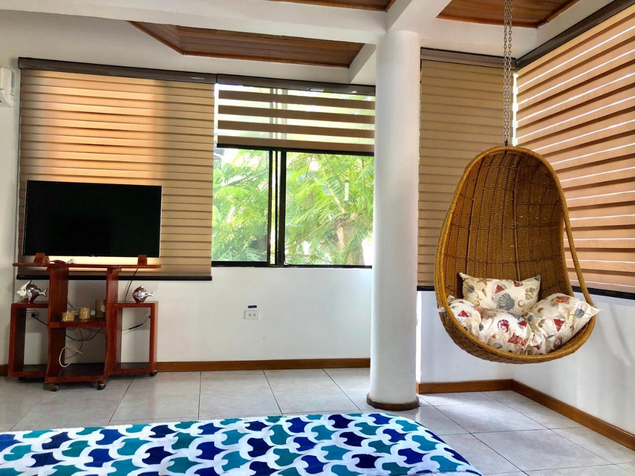 Hotel Ninfa Puerto Ayora  Extérieur photo