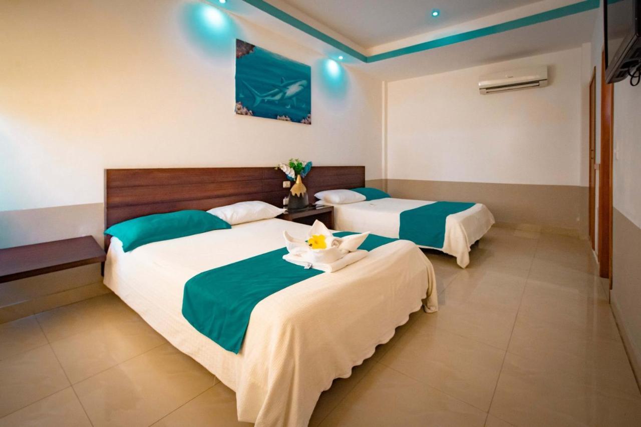 Hotel Ninfa Puerto Ayora  Extérieur photo