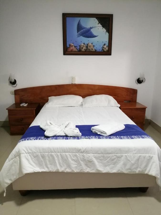 Hotel Ninfa Puerto Ayora  Extérieur photo